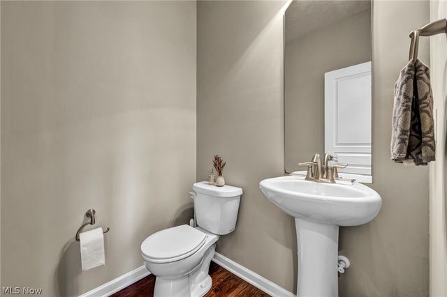21017 Rockglen Drive, Strongsville, OH 44149