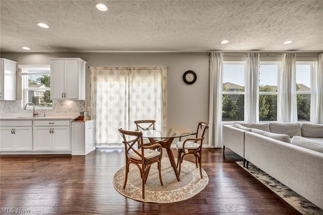 21017 Rockglen Drive, Strongsville, OH 44149