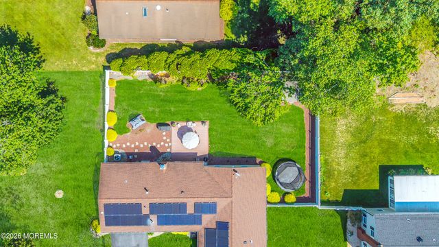 25 Ryan Road, Manalapan, NJ 07726