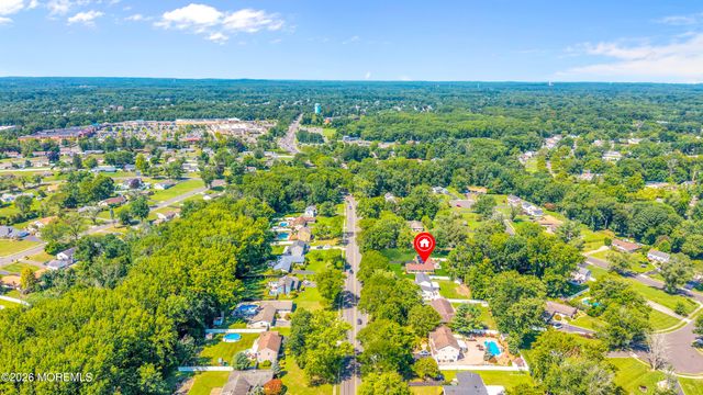 25 Ryan Road, Manalapan, NJ 07726