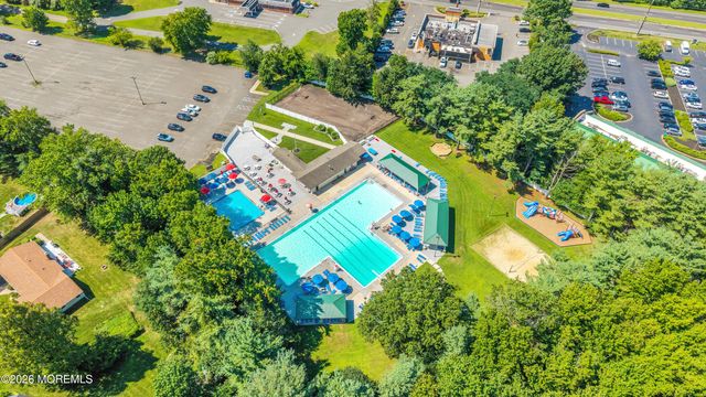 25 Ryan Road, Manalapan, NJ 07726