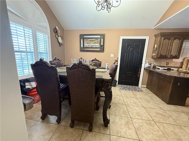 131 Davina Street, Mission, TX 78572