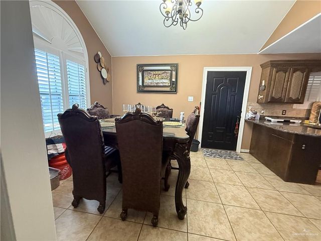 131 Davina Street, Mission, TX 78572
