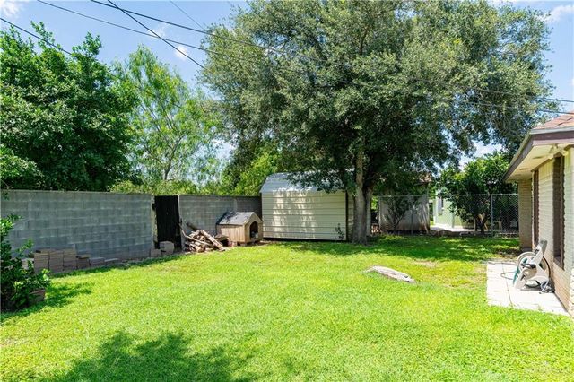 131 Davina Street, Mission, TX 78572