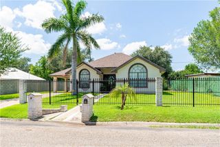 131 Davina Street, Mission, TX 78572