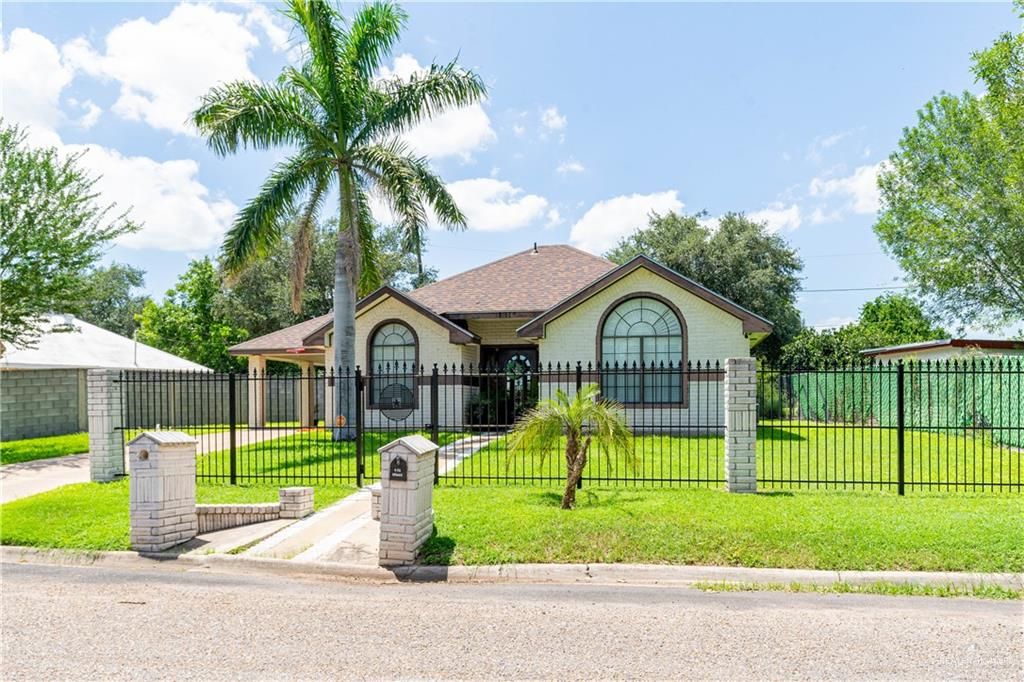 131 Davina Street, Mission, TX 78572