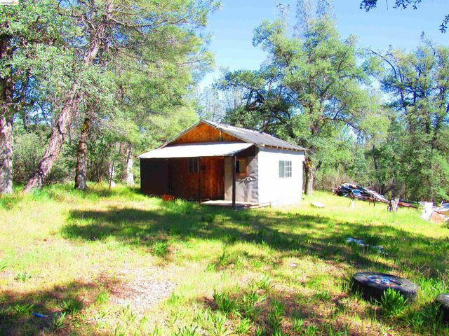 17242 Philadelphia Rd., Twain Harte, CA 95383