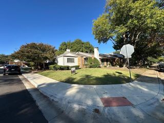 13701 Brookgreen Circle, Dallas, TX 75240