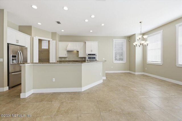 76 17TH Street, Atlantic Beach, FL 32233