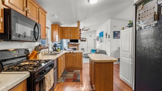 1501 E Avenue I 115, Lancaster, CA 93535