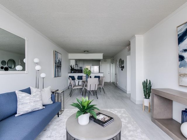 2555 NE 11th Street PH1, Fort Lauderdale, FL 33304