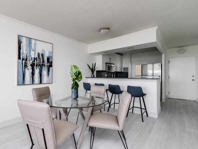 2555 NE 11th Street PH1, Fort Lauderdale, FL 33304