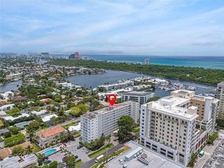 2555 NE 11th Street PH1, Fort Lauderdale, FL 33304