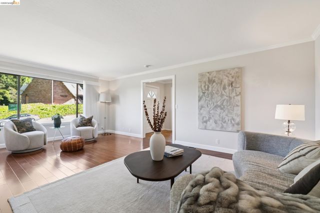 410 Grizzly Peak Blvd, Berkeley, CA 94708