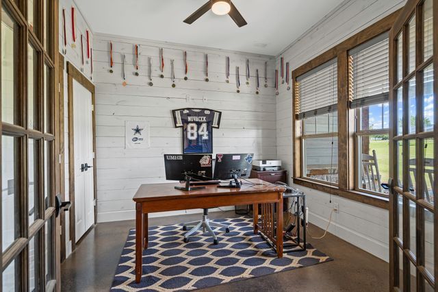 260 Peggy Lane, Gunter, TX 75058