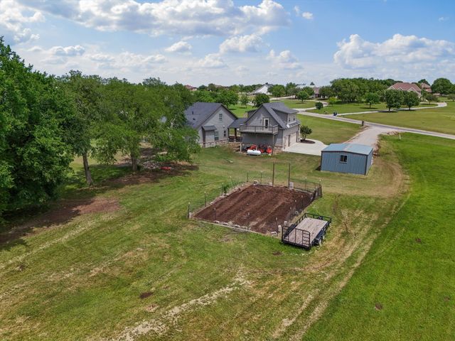 260 Peggy Lane, Gunter, TX 75058