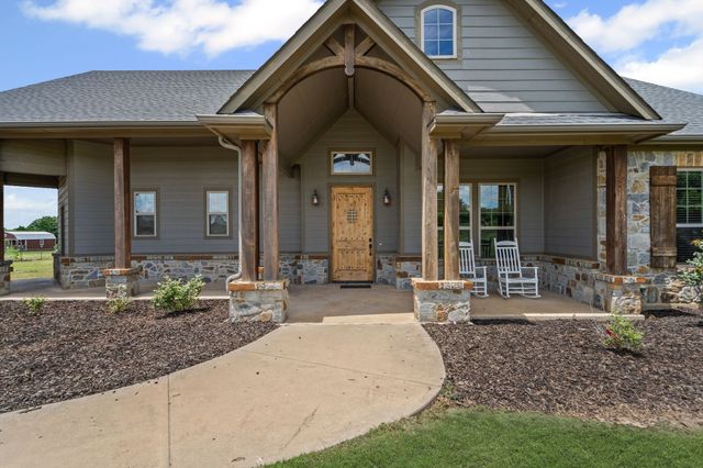 260 Peggy Lane, Gunter, TX 75058