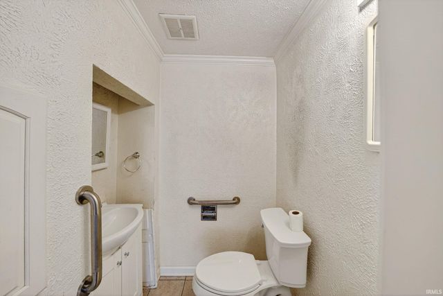 12064 Adams Road, Granger, IN 46530