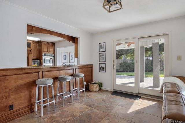 287 North Bay Drive, Bullard, TX 75757