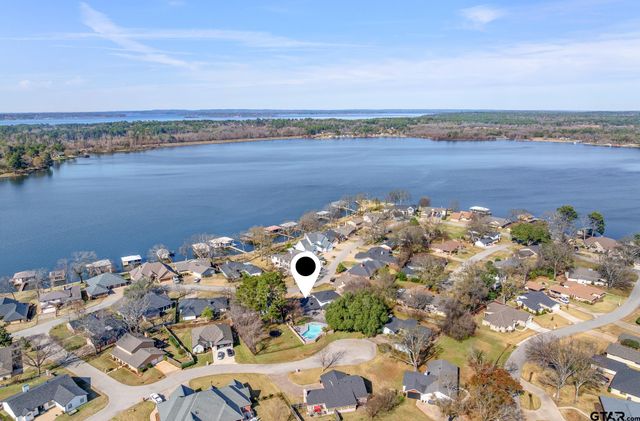 287 North Bay Drive, Bullard, TX 75757