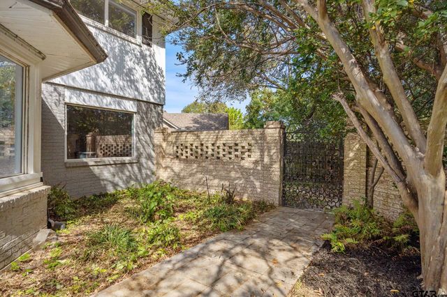 287 North Bay Drive, Bullard, TX 75757