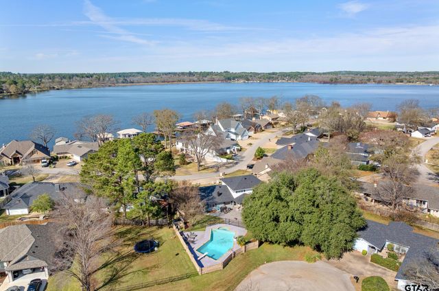 287 North Bay Drive, Bullard, TX 75757