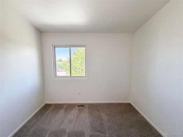 7190 Pine Hills Way, Littleton, CO 80125