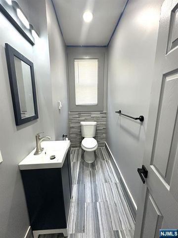96-98 Goldsmith Avenue 2, Newark, NJ 07112