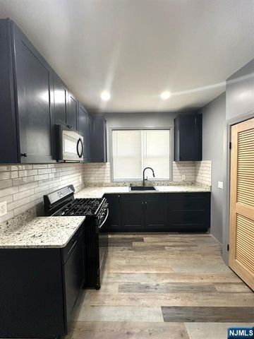 96-98 Goldsmith Avenue 2, Newark, NJ 07112