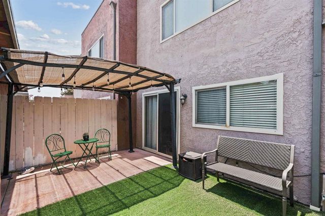 1463 N Broadway A, Escondido, CA 92026