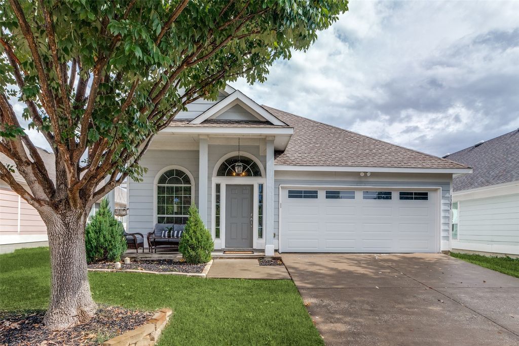 1301 Rain Fern Drive, Mckinney, TX 75072