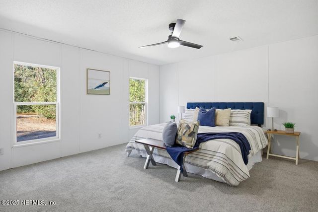 2025 BLUEBERRY BAY Court, Middleburg, FL 32068