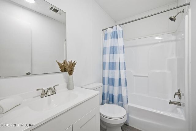 2025 BLUEBERRY BAY Court, Middleburg, FL 32068