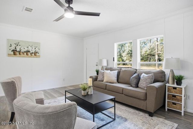 2025 BLUEBERRY BAY Court, Middleburg, FL 32068