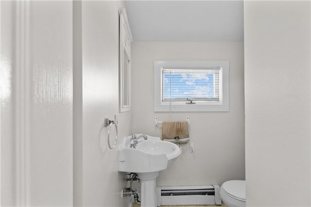 1042 Anthony Road, Portsmouth, RI 02871