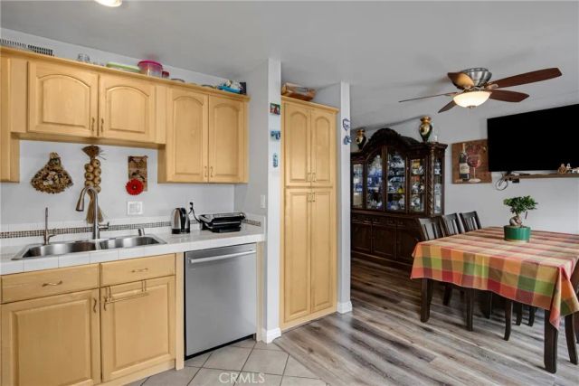 9562 Via Bernardo, Burbank, CA 91504