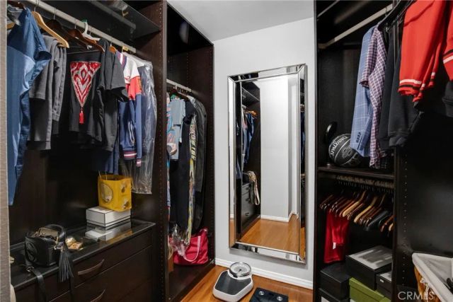 9562 Via Bernardo, Burbank, CA 91504