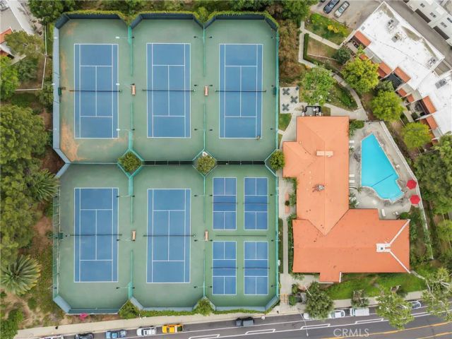 9562 Via Bernardo, Burbank, CA 91504