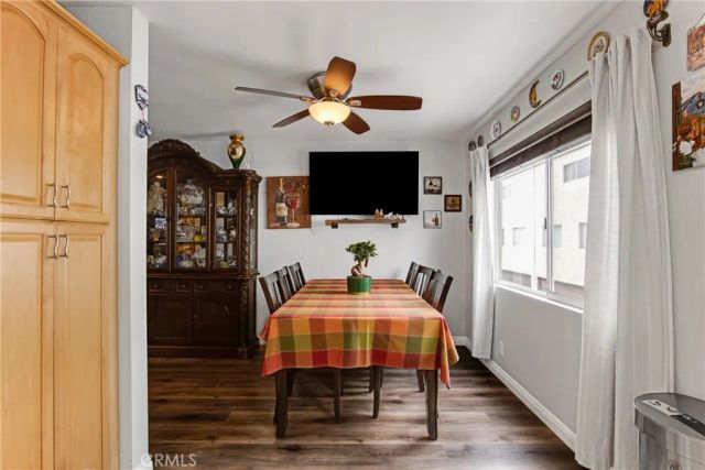 9562 Via Bernardo, Burbank, CA 91504