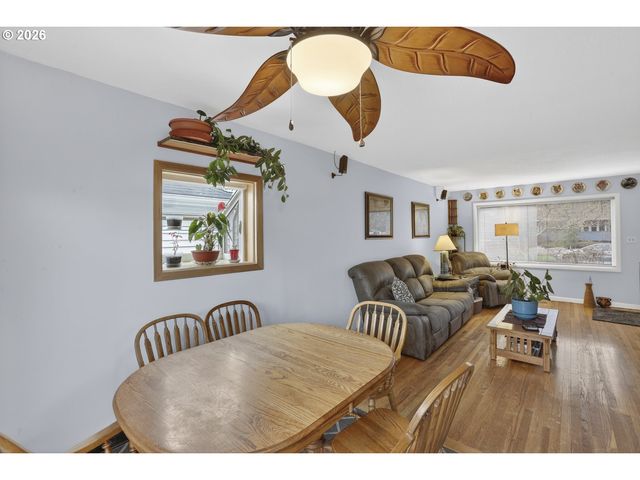 4736 Ne 77TH Ave, Portland, OR 97218