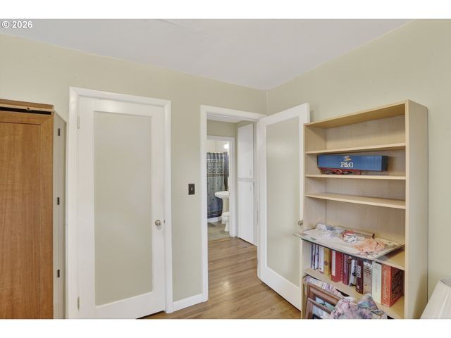 4736 Ne 77TH Ave, Portland, OR 97218