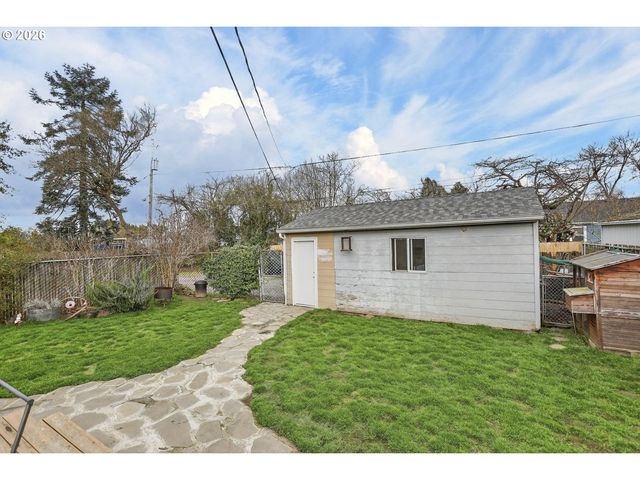 4736 Ne 77TH Ave, Portland, OR 97218