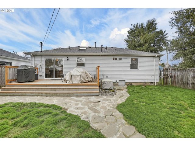 4736 Ne 77TH Ave, Portland, OR 97218