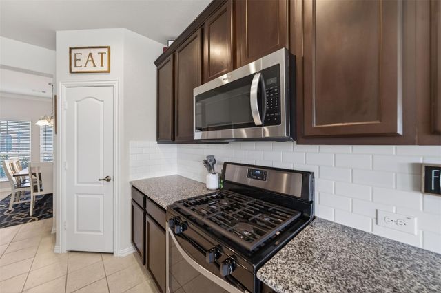 306 Cabernet Drive, Alvin, TX 77511