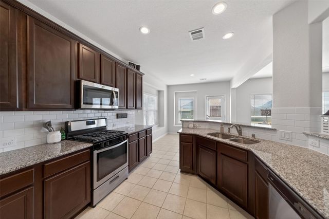 306 Cabernet Drive, Alvin, TX 77511