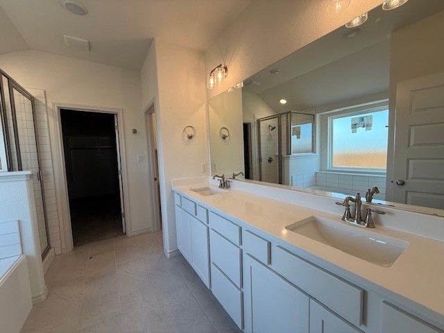 7812 Leadtree Drive, Navasota, TX 77868