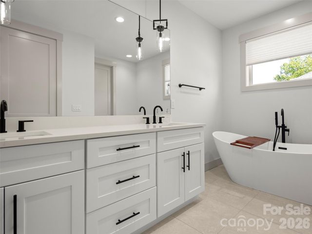 308 Avery Trail Drive, Arden, NC 28704