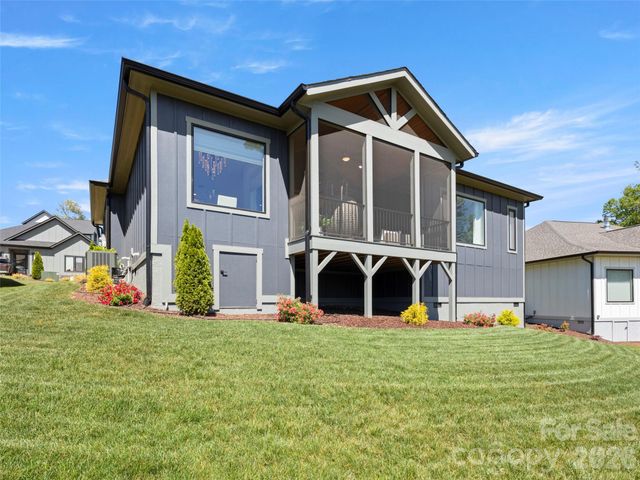 308 Avery Trail Drive, Arden, NC 28704