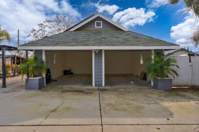 29058 Avenue 22, Madera, CA 93638