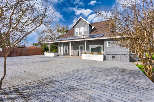 29058 Avenue 22, Madera, CA 93638